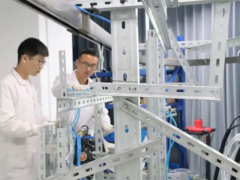 中機智能裝備創新研究院與麻豆天美国产一区二区合作達成戰略夥伴